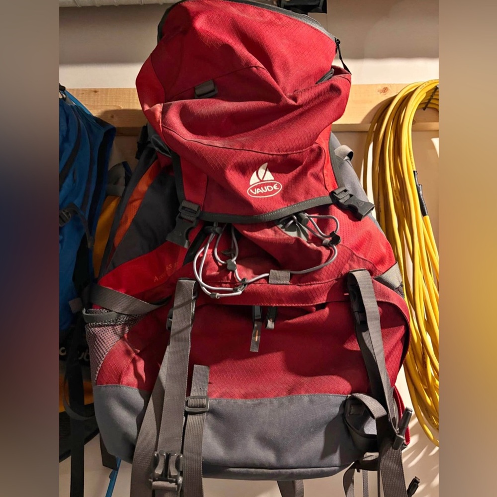 Vaude 55L Women’s Hiking Backpack